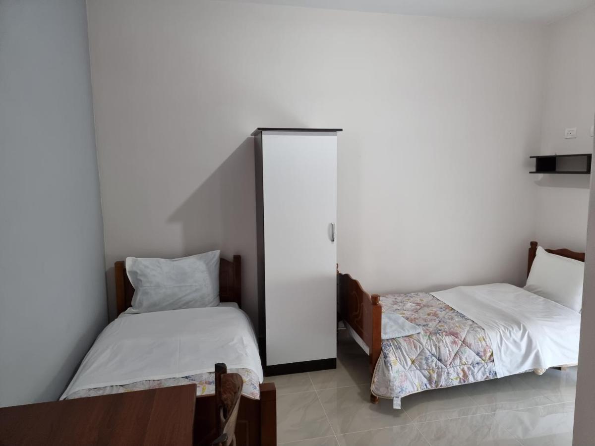 Hotel Restaurant Aleksander Κορυτσά Δωμάτιο φωτογραφία