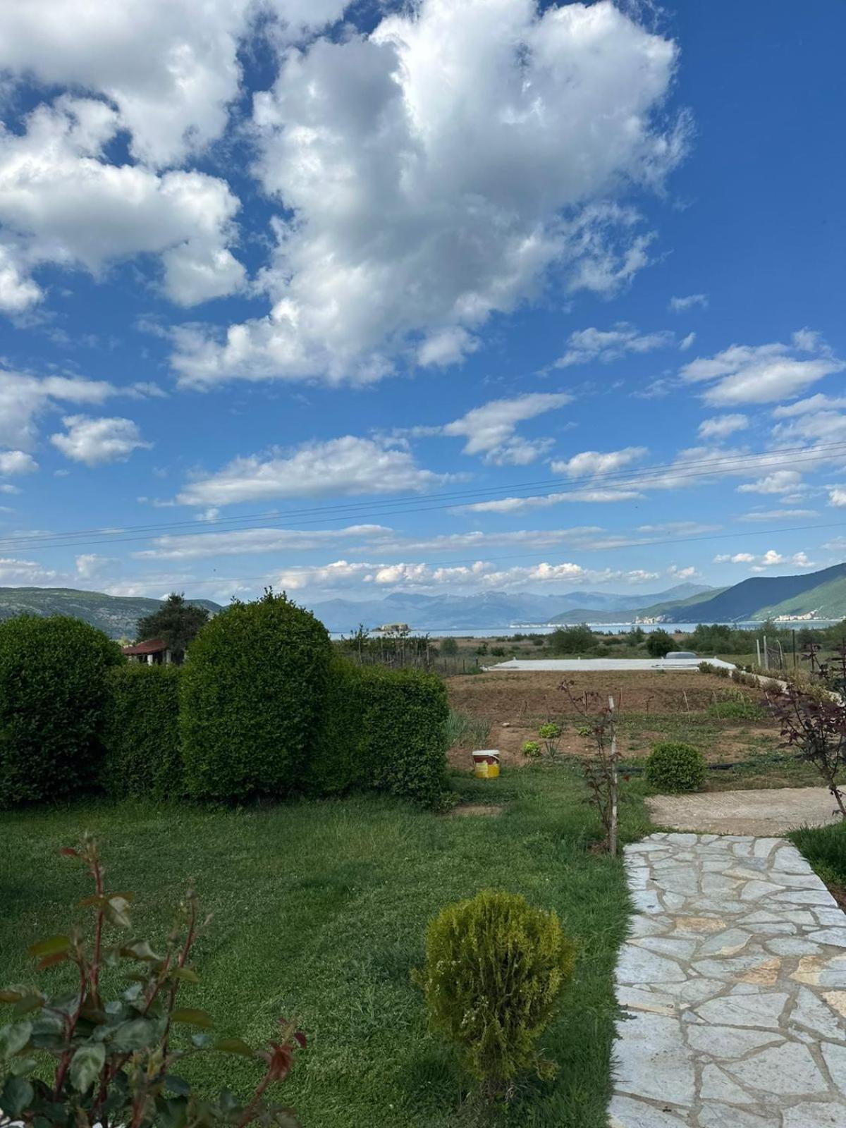 Hotel Restaurant Aleksander Κορυτσά Εξωτερικό φωτογραφία